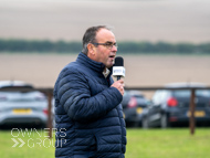 AK021025-9 - Alan King Stable Visit
